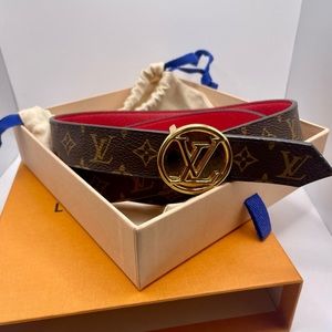 Louis Vuitton Reversible Belt